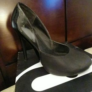 Black, Michael Antonio heel